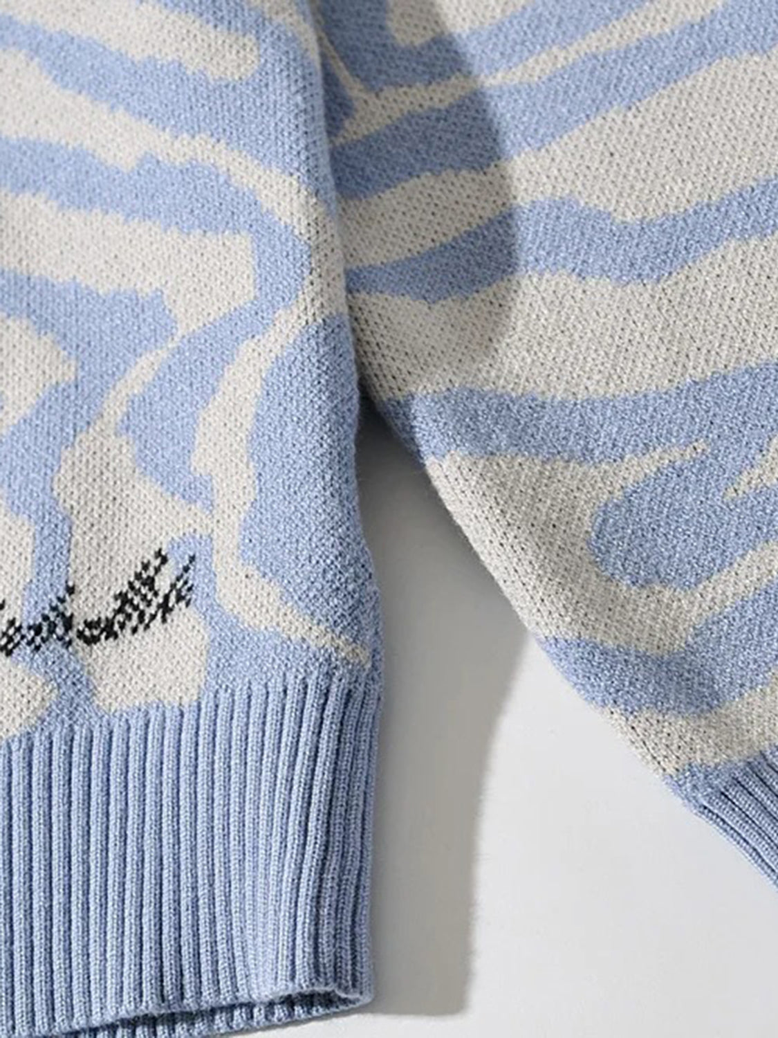 5d4b30ef4bf44c00bf4b87bc61d8e9c0-Max